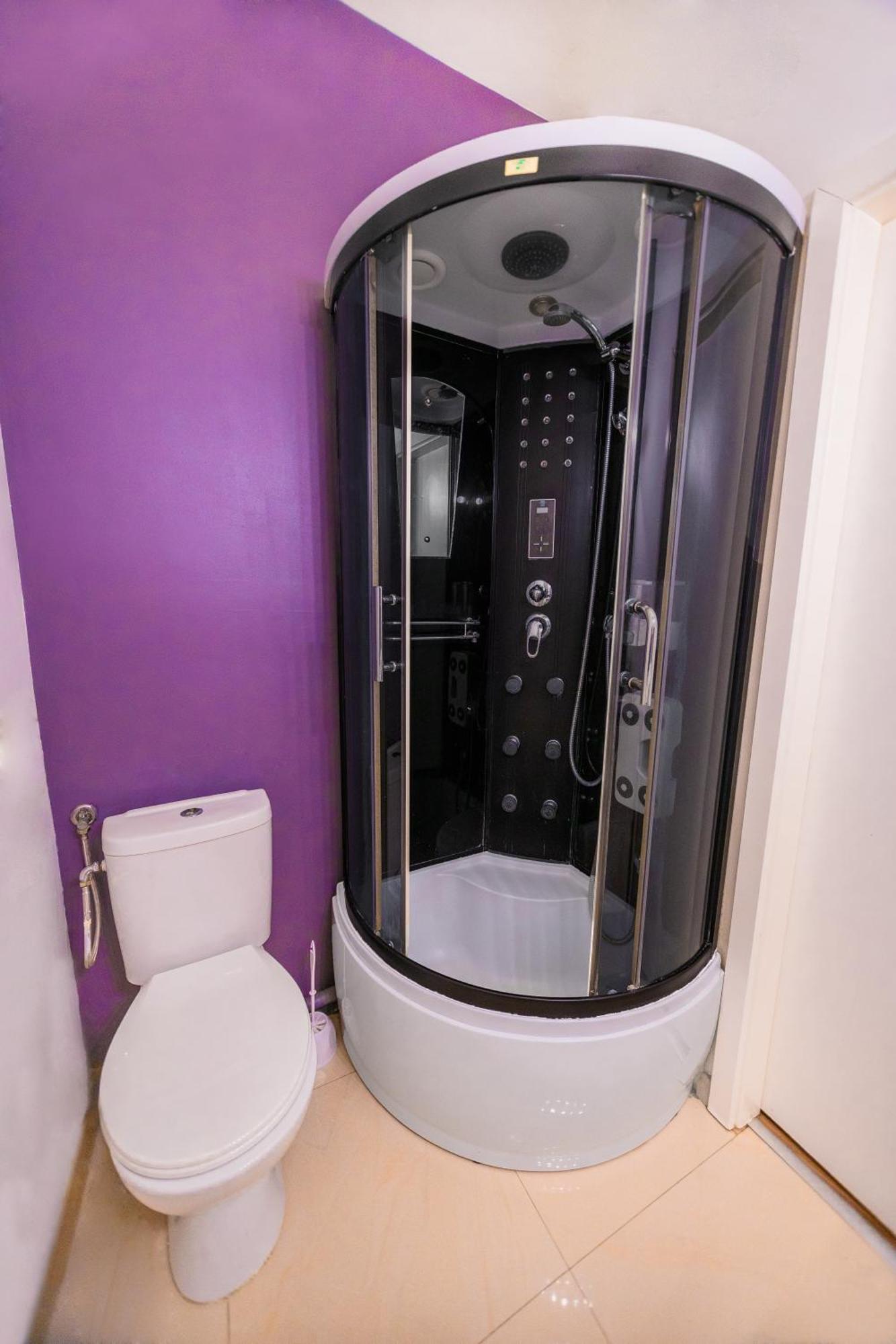 Cozy Studio Next To The Metro And City Center Warsawa Bagian luar foto